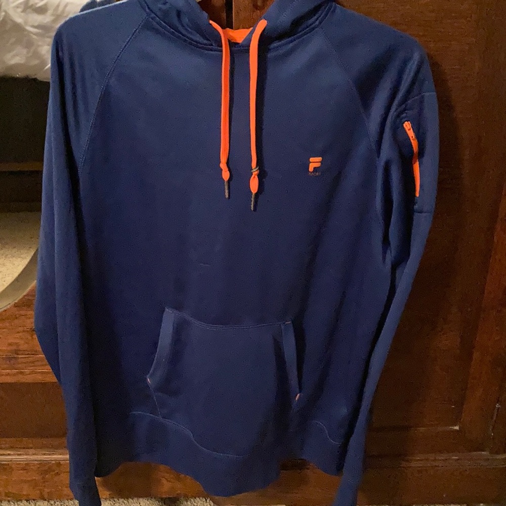 Men’s Fila Hoodie Medium